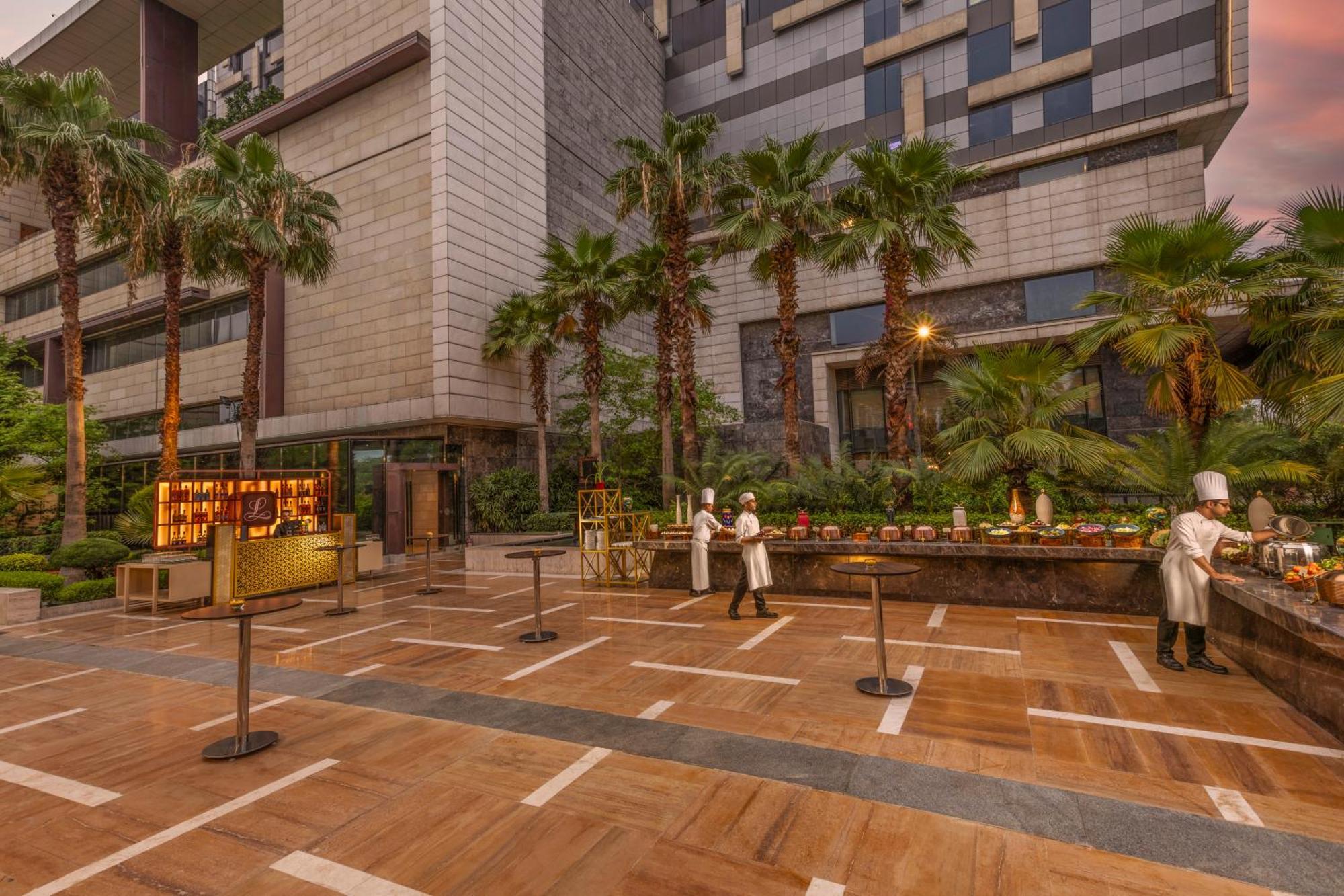 เดอะ ลีลา เดลี แอมเบียนซ์ คอนเวนชั่น โฮเต็ล Hotel นิวเดลี ภายนอก รูปภาพ The Park, Hyderabad