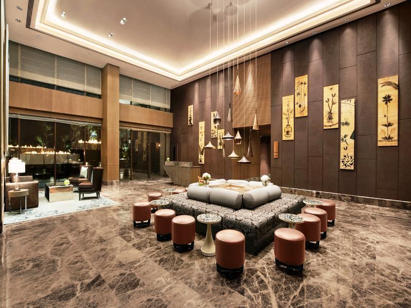 เดอะ ลีลา เดลี แอมเบียนซ์ คอนเวนชั่น โฮเต็ล Hotel นิวเดลี ภายนอก รูปภาพ Lobby